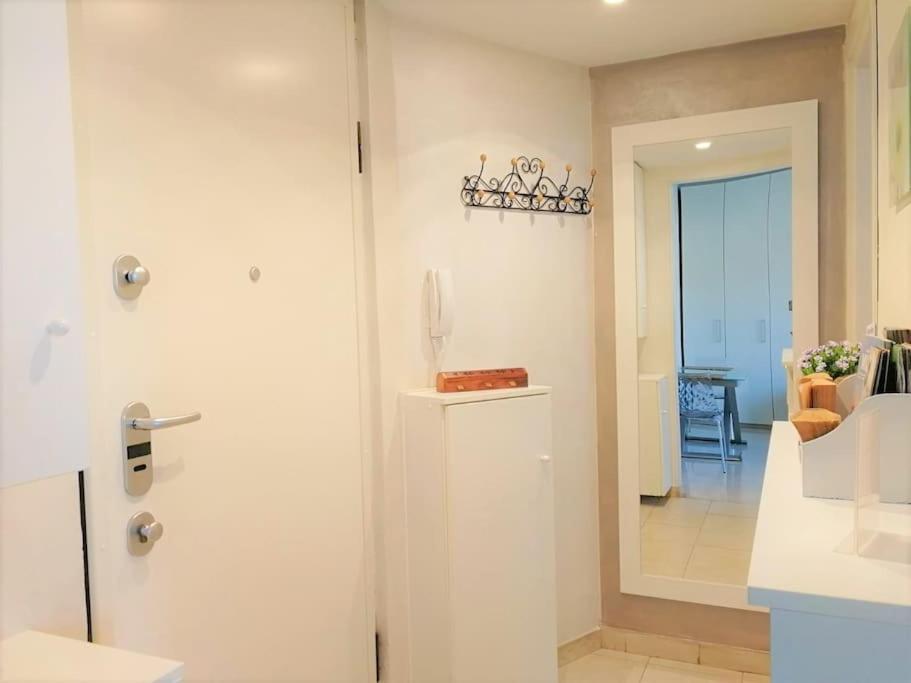 Gef House - Studio Apartment Bande Nere Milánó Kültér fotó